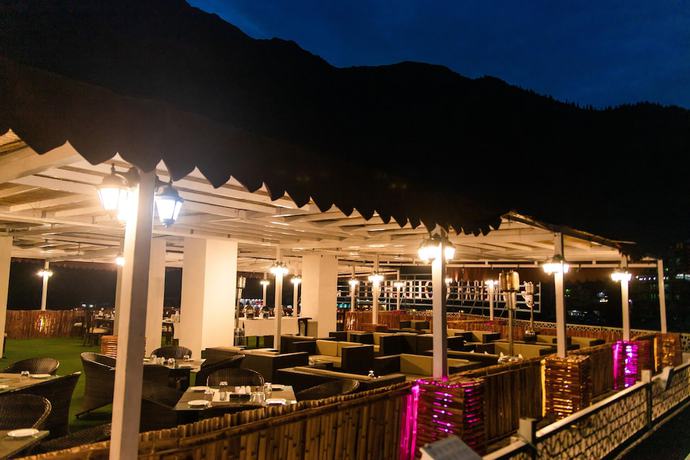 Imagen de los interiores del Hotel Jovial Gold. Foto 17