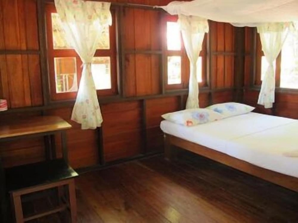 Imagen de la habitación del Hotel Joy Bungalow. Foto 11