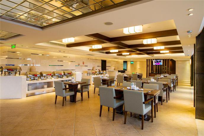 Imagen del bar/restaurante del Hotel Joya International. Foto 7