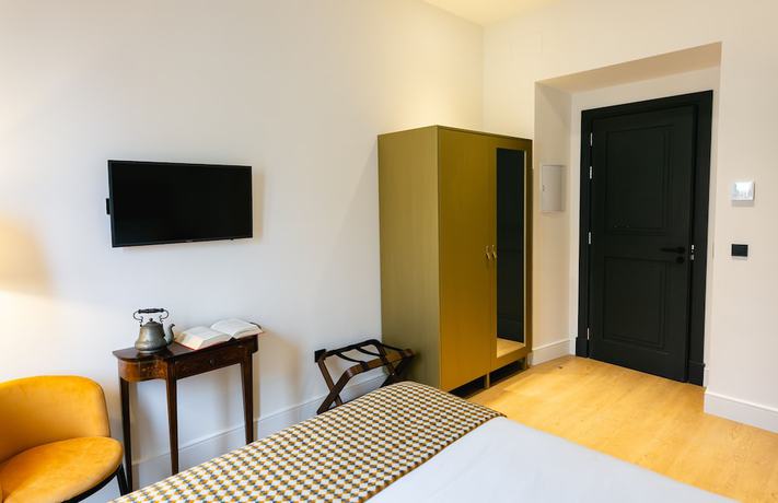 Imagen de la habitación del Hotel Joya del Casco Boutique. Foto 8