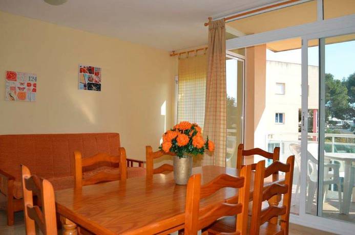 Imagen de la habitación del Hotel Joyapartments Golden Pineda. Foto 10