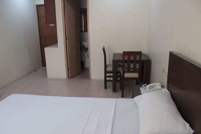 Imagen de la habitación del Hotel Joyce Apartelle Kalentong. Foto 5