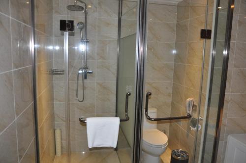 Imagen general del Hotel Joyful Rose International. Foto 2