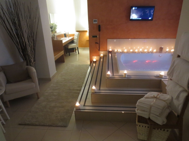 Imagen de la habitación del Hotel Joyfull. Foto 13