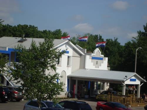 Imagen general del Hotel Joys Inn Niagara Falls. Foto 3