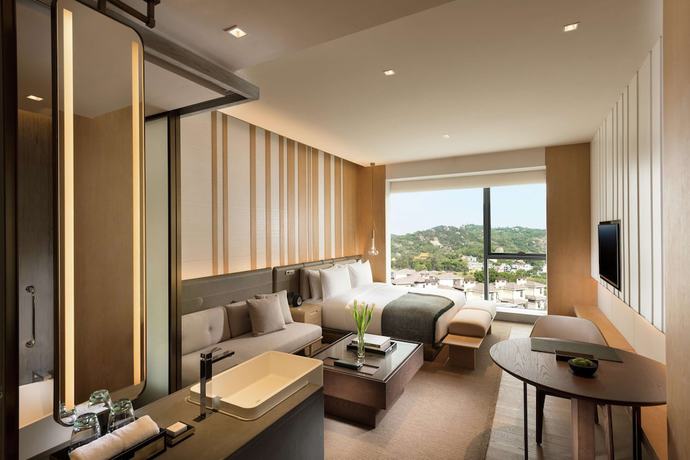 Imagen de la habitación del Hotel Joyze Xiamen, Curio Collection By Hilton. Foto 3