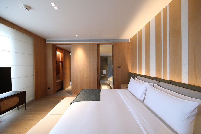 Imagen de la habitación del Hotel Joyze Xiamen, Curio Collection By Hilton. Foto 7