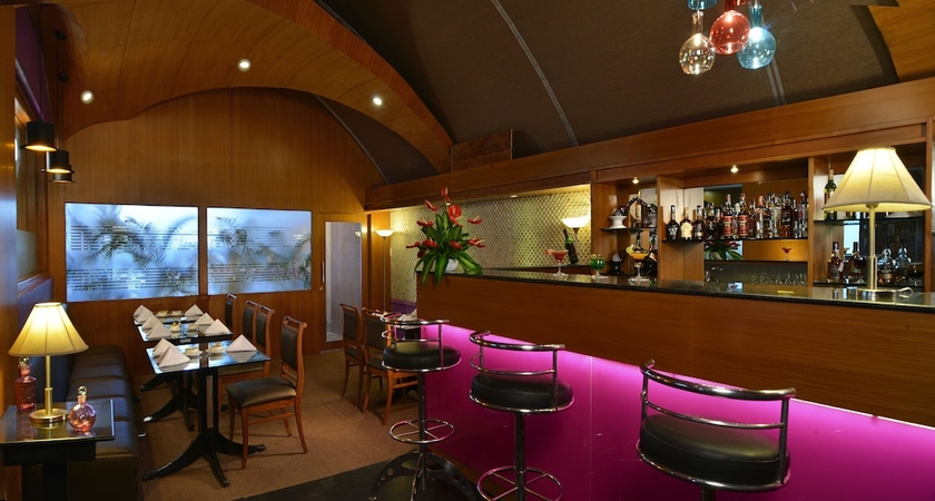 Imagen del bar/restaurante del Hotel Jp Cordial. Foto 6