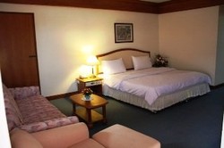 Imagen del bar/restaurante del Hotel Jp Emerald. Foto 6