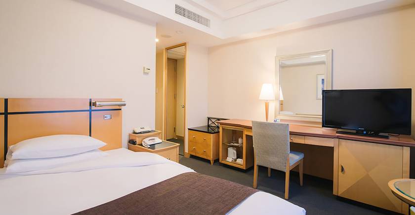 Imagen de la habitación del Hotel Jr Clement Takamatsu. Foto 3