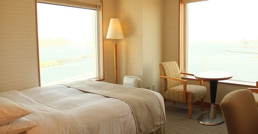 Imagen de la habitación del Hotel Jr Clement Takamatsu. Foto 6