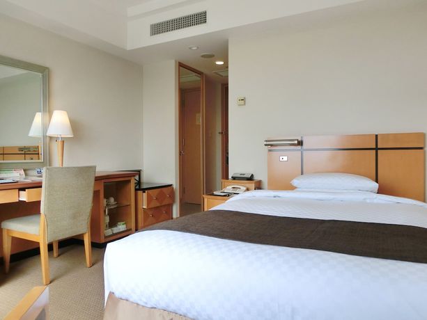 Imagen de la habitación del Hotel Jr Clement Takamatsu. Foto 12