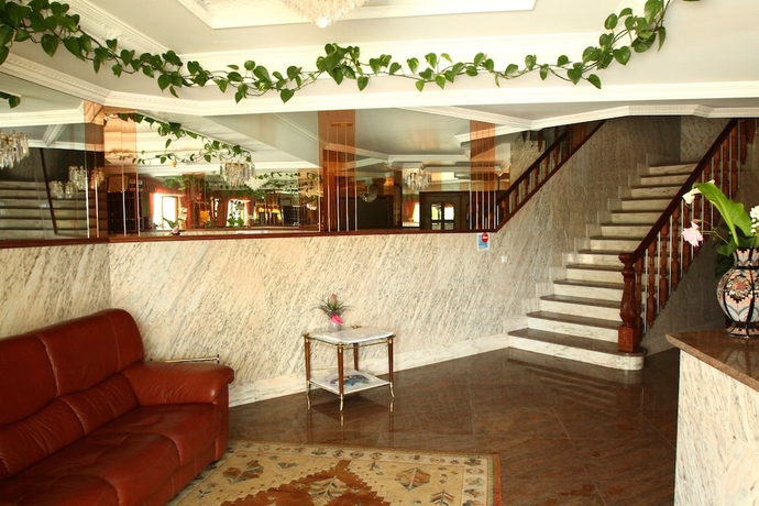 Imagen de los interiores del Hotel Jr. Foto 13