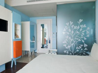 Imagen de la habitación del Hotel Jr Hotels Bari Grande Albergo Delle Nazioni. Foto 5