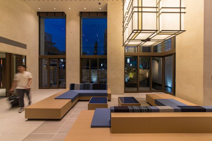 Imagen de los interiores del Hotel Jr Kyushu Blossom Naha. Foto 16