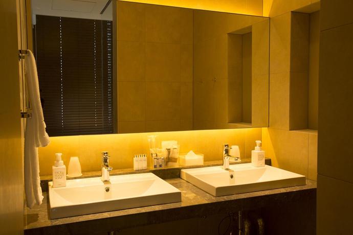 Imagen de la habitación del Hotel Jr Kyushu Blossom Shinjuku. Foto 5