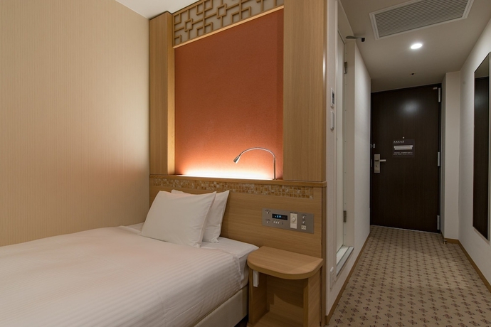 Imagen de la habitación del Hotel Jr Kyushu Nagasaki. Foto 7