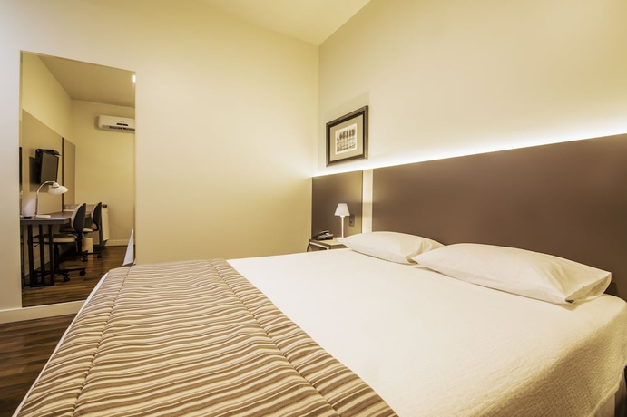 Imagen de la habitación del Hotel Jr, Mar&iacute;lia. Foto 2