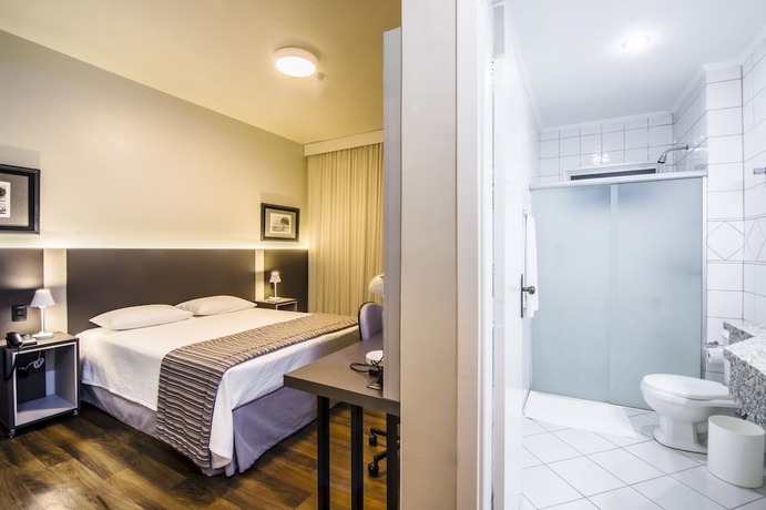 Imagen de la habitación del Hotel Jr, Mar&iacute;lia. Foto 3