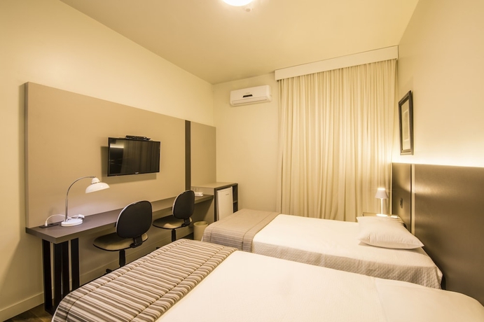 Imagen de la habitación del Hotel Jr, Mar&iacute;lia. Foto 4