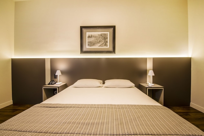 Imagen de la habitación del Hotel Jr, Mar&iacute;lia. Foto 10