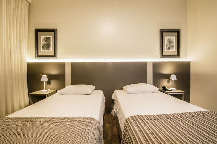 Imagen de la habitación del Hotel Jr, Mar&iacute;lia. Foto 14