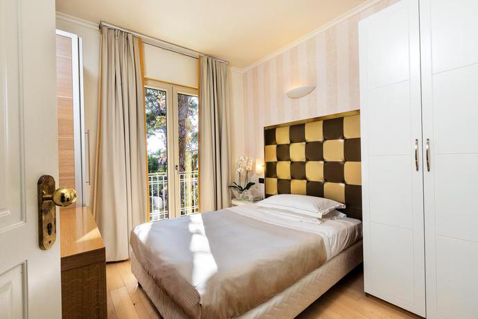 Imagen general del Hotel Jr Resort Logos Forte Dei Marmi. Foto 8