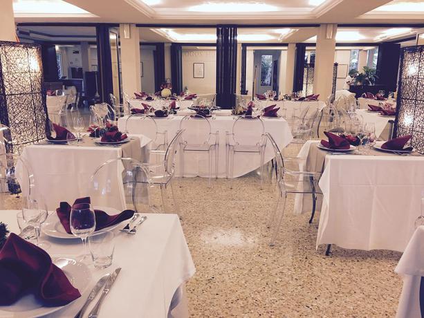 Imagen general del Hotel Jr Resort Logos Forte Dei Marmi. Foto 14