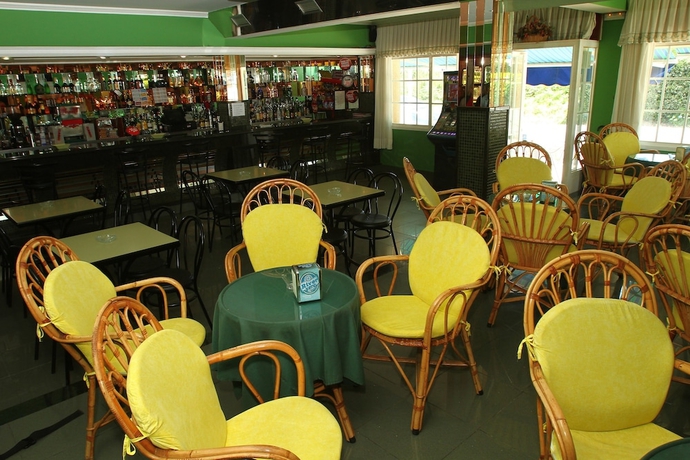 Imagen del bar/restaurante del Hotel Jr, Vilalonga. Foto 6