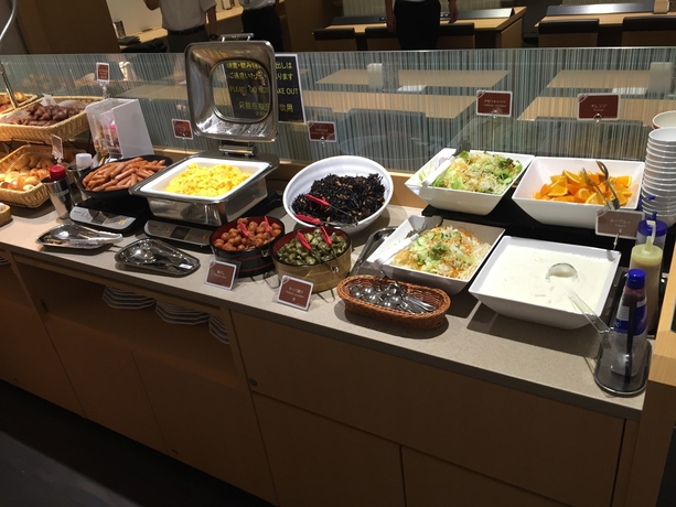 Imagen del bar/restaurante del Hotel Jr West Group Via Inn Nagoya Shinkansenguchi. Foto 5