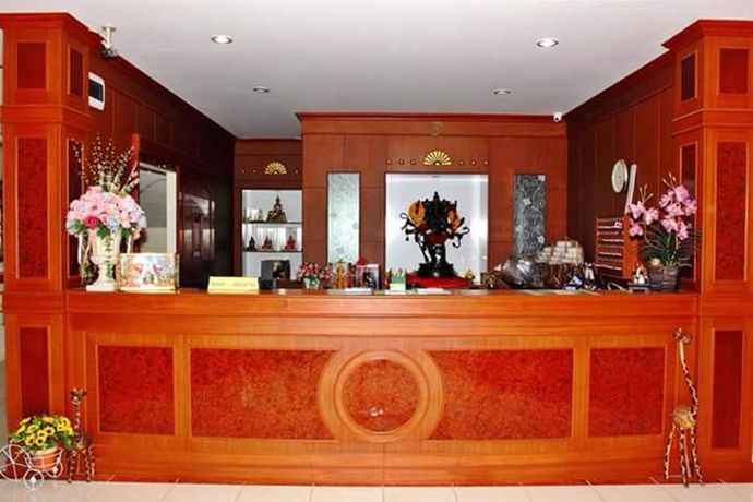 Imagen del bar/restaurante del Hotel Jrd Resort. Foto 3