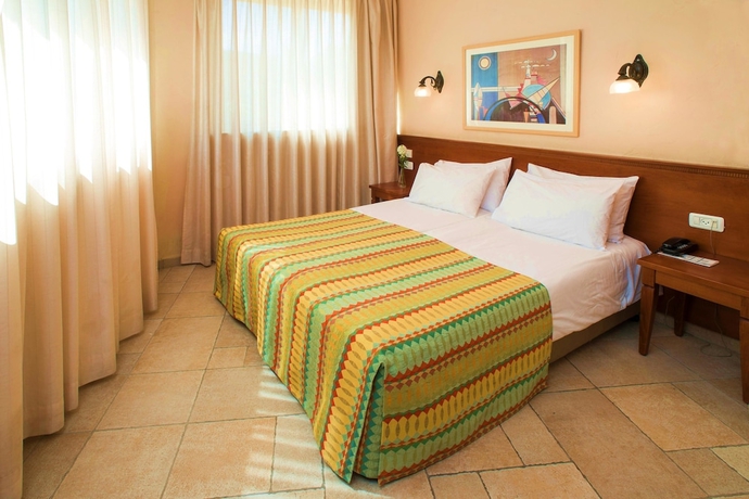 Imagen de la habitación del Hotel Jrose. Foto 3