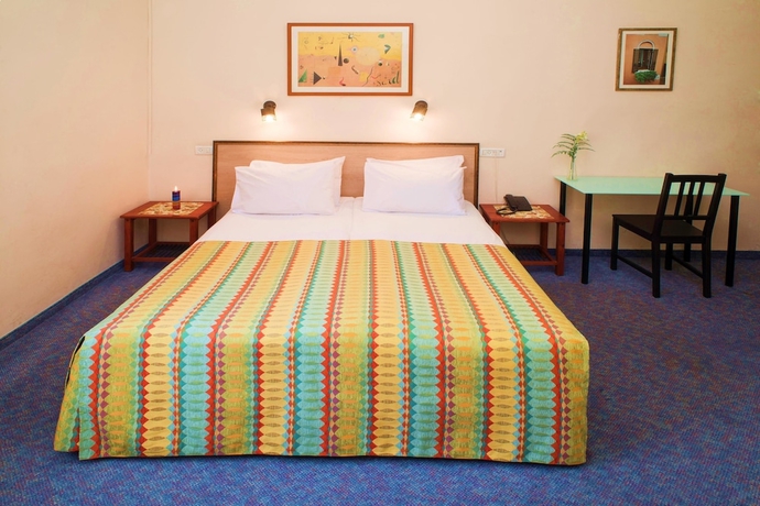 Imagen de la habitación del Hotel Jrose. Foto 4