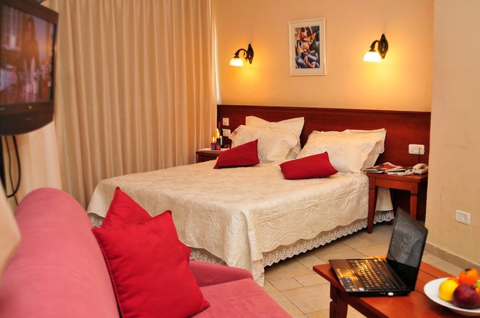 Imagen general del Hotel Jrose. Foto 1