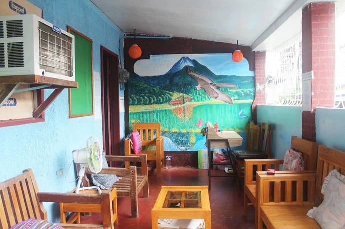 Imagen de los interiores del Hotel J\'s Backpackers Hostel. Foto 16