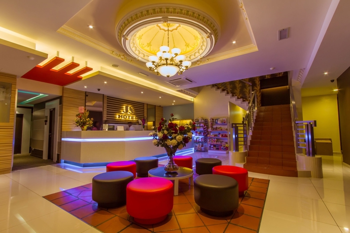Imagen de los interiores del Hotel Js. Foto 14