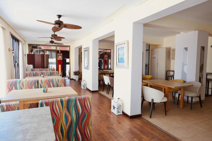 Imagen general del Hotel Js Horitzo. Foto 9