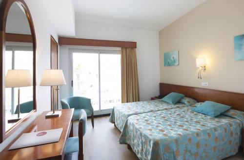 Imagen de la habitación del Hotel Js Miramar. Foto 2