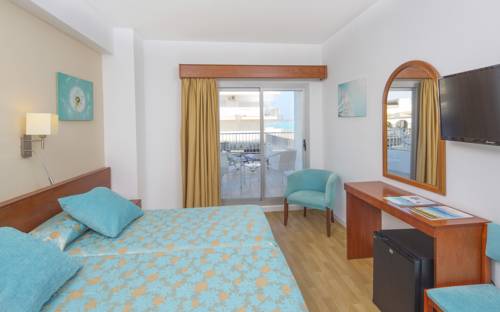 Imagen de la habitación del Hotel Js Miramar. Foto 15