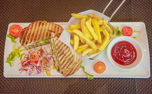 Imagen general del Hotel J\'s Signature. Foto 13