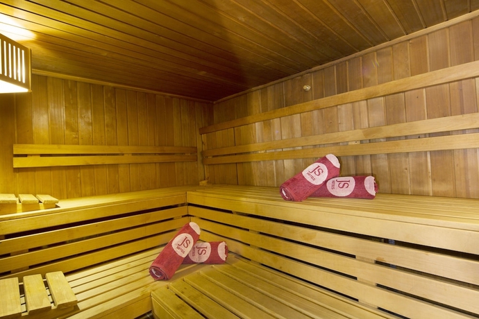 Imagen de la piscina del Hotel Js Sol De Can Picafort - Adults Only. Foto 18