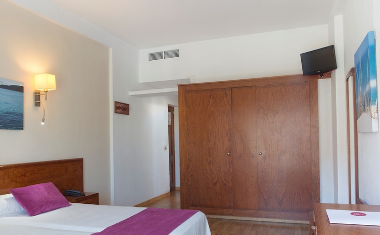 Imagen de la habitación del Hotel Js Sol De Can Picafort - Adults Only. Foto 8
