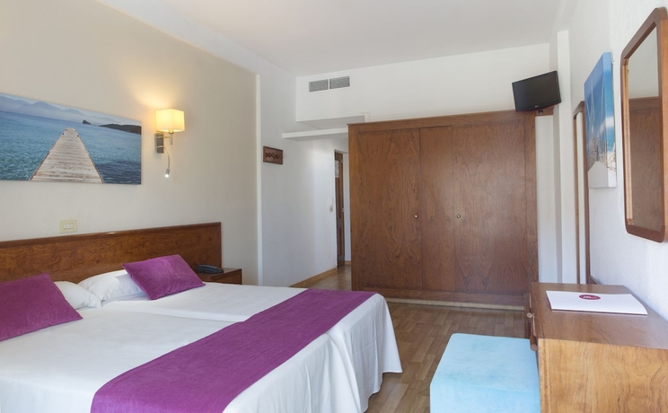 Imagen de la habitación del Hotel Js Sol De Can Picafort - Adults Only. Foto 11