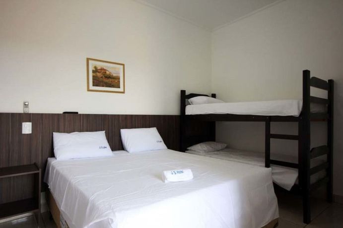 Imagen de la habitación del Hotel Js Thermas. Foto 10