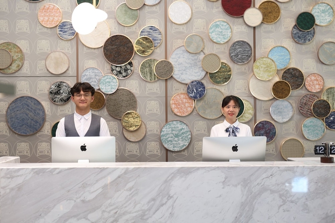 Imagen de los interiores del Hotel J.sky. Foto 18