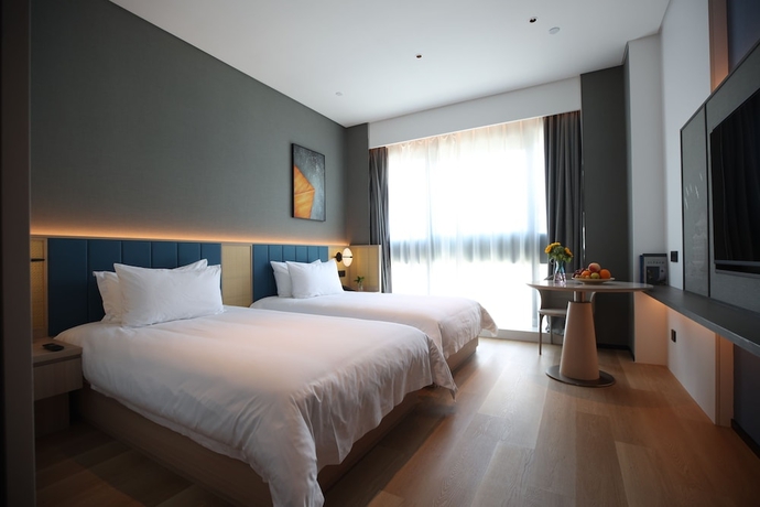 Imagen de la habitación del Hotel J.sky. Foto 2