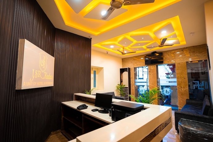 Imagen de los interiores del Hotel Jsr Kedar. Foto 9