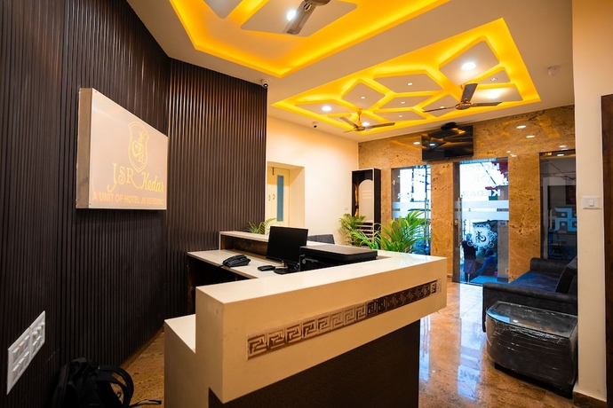Imagen de los interiores del Hotel Jsr Kedar. Foto 12