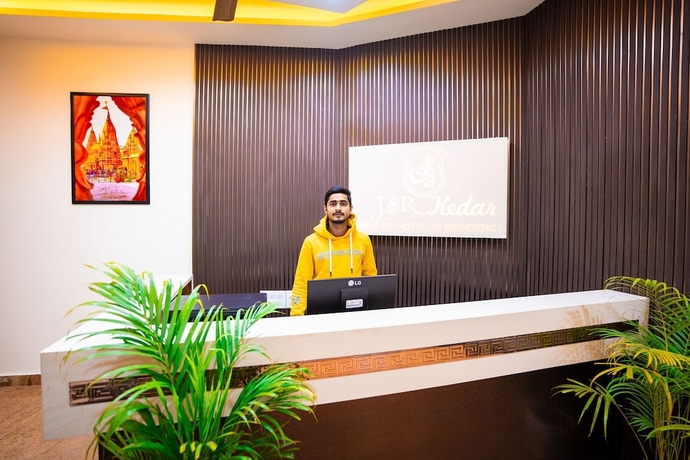 Imagen de los interiores del Hotel Jsr Kedar. Foto 14
