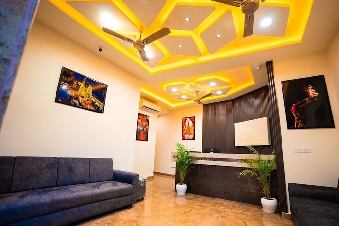 Imagen de los interiores del Hotel Jsr Kedar. Foto 19